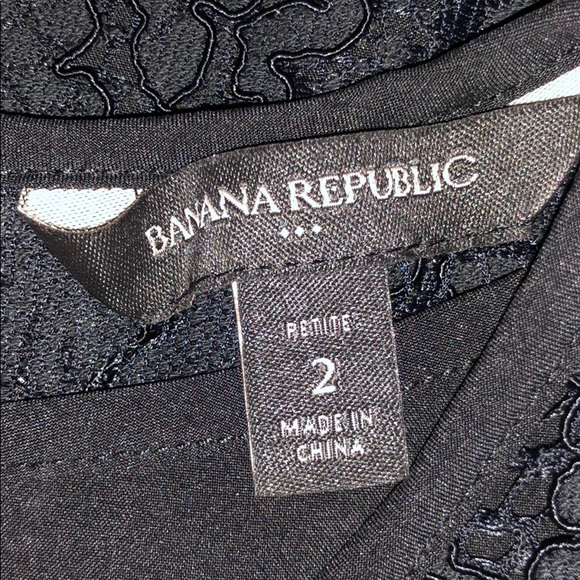 Banana Republic black lace bell sleeve dress - Picture 8 of 8